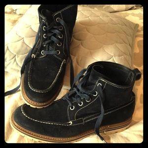 Navy Leather Chukka Boots